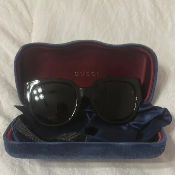 Gucci | Accessories | Gucci Black Sunglasses With Dark  display picture 1